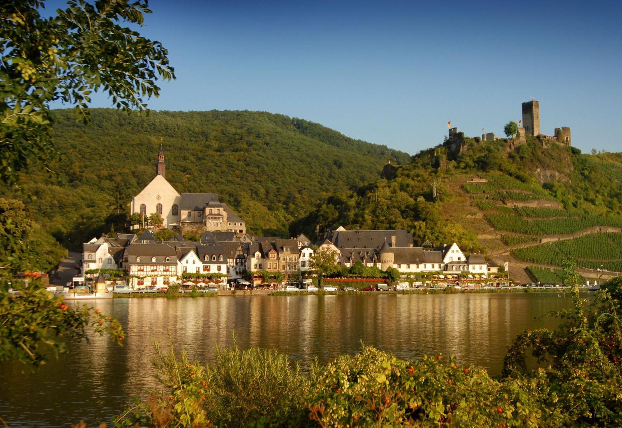 Hotel Restaurant Alte Stadtmauer Beilstein  Bagian luar foto